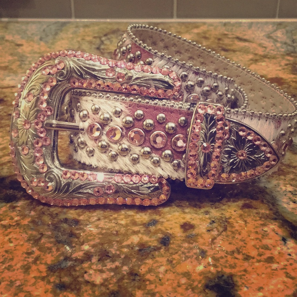 Original b.b.simon hair on hide belt.